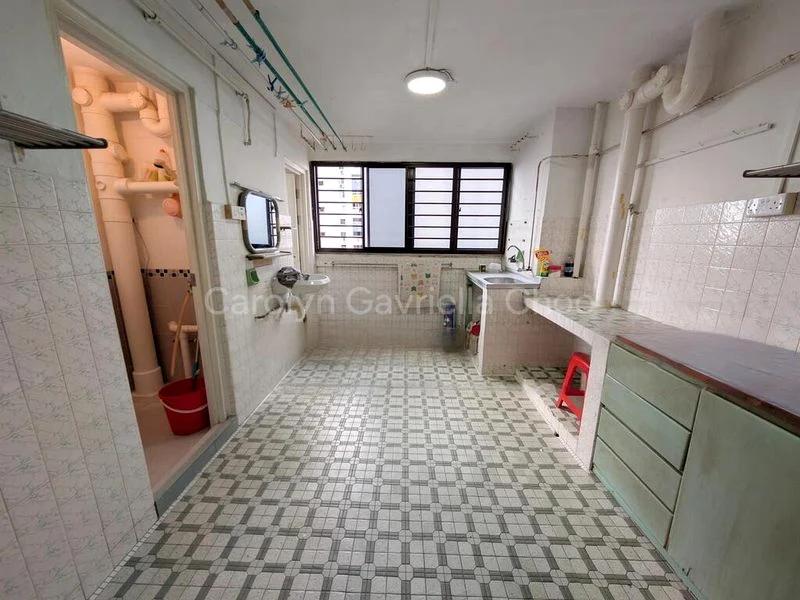 3 Room (3I) HDB for Sale in  186 Boon Lay Avenue - Image 2